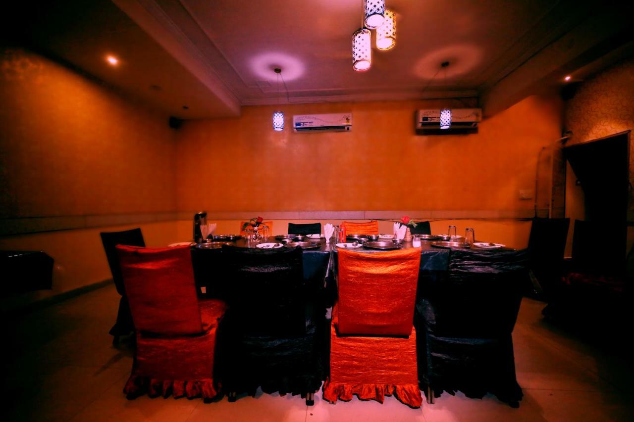 โรงแรมโกลเดน เฮอริเทจ ชัยปุระ ภายนอก รูปภาพ